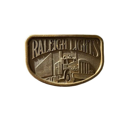 Vintage Releigh Lights 1970's Semi Truck Tractor Trailer Brass Belt Buckle - Picture 2 of 6